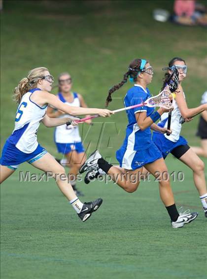 Thumbnail 3 in Darien @ Newtown (CIAC Division I Quarterfinal) photogallery.