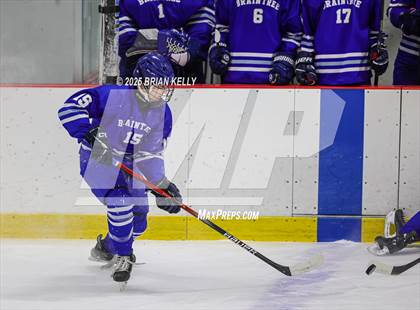 Thumbnail 3 in Hingham vs Braintree (Holiday Classic Tournament)  photogallery.