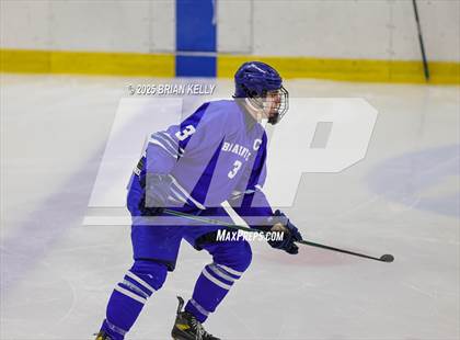 Thumbnail 1 in Hingham vs Braintree (Holiday Classic Tournament)  photogallery.