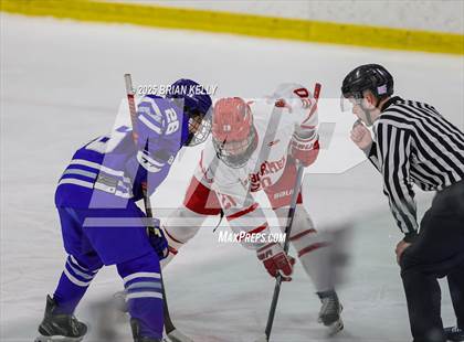Thumbnail 3 in Hingham vs Braintree (Holiday Classic Tournament)  photogallery.