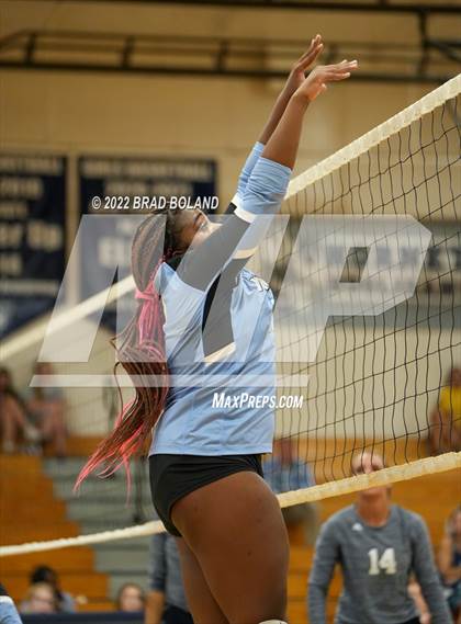 Thumbnail 3 in Montgomery @ Baker photogallery.