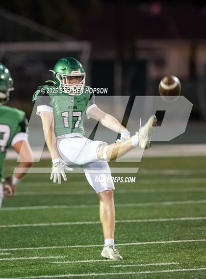 Thumbnail 2 in FR: Tracy @ St. Mary's photogallery.