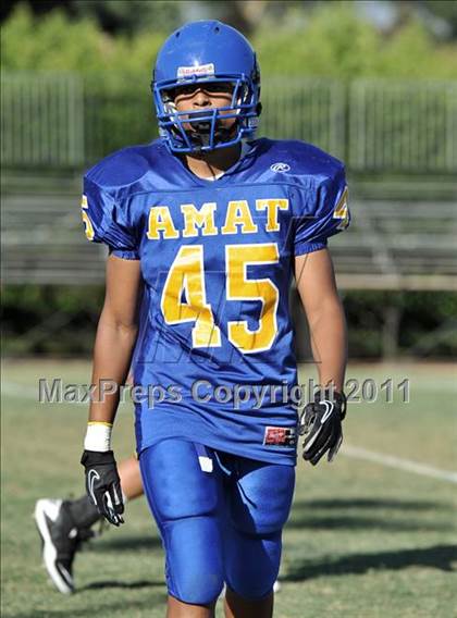 Thumbnail 3 in Bishop Amat @ Servite photogallery.
