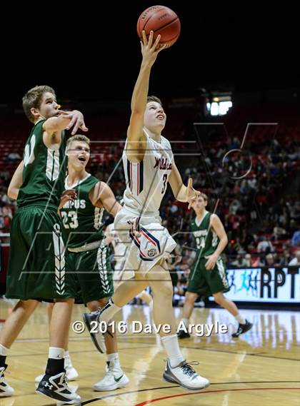 Thumbnail 3 in Woods Cross vs. Olympus (UHSAA 4A Semifinal) photogallery.