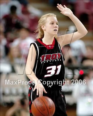Thumbnail 3 in Troy vs. Carondelet (CIF State D2 Final) photogallery.