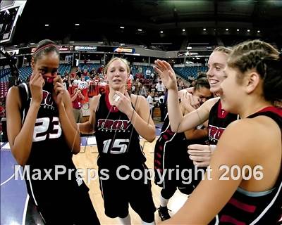 Thumbnail 1 in Troy vs. Carondelet (CIF State D2 Final) photogallery.