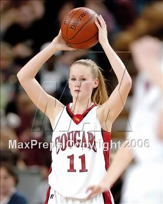 Thumbnail 3 in Troy vs. Carondelet (CIF State D2 Final) photogallery.