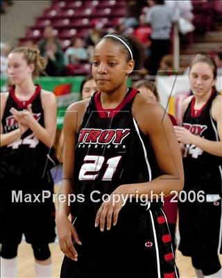 Thumbnail 1 in Troy vs. Carondelet (CIF State D2 Final) photogallery.