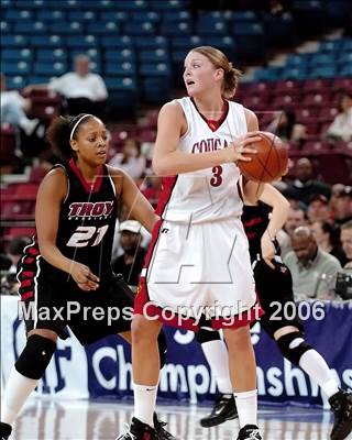 Thumbnail 2 in Troy vs. Carondelet (CIF State D2 Final) photogallery.