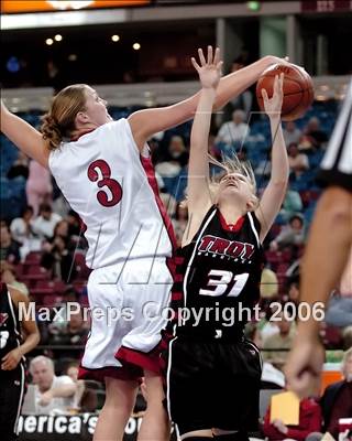 Thumbnail 1 in Troy vs. Carondelet (CIF State D2 Final) photogallery.