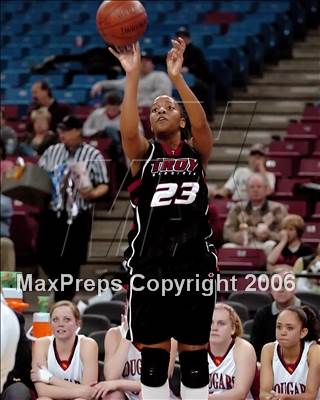 Thumbnail 2 in Troy vs. Carondelet (CIF State D2 Final) photogallery.