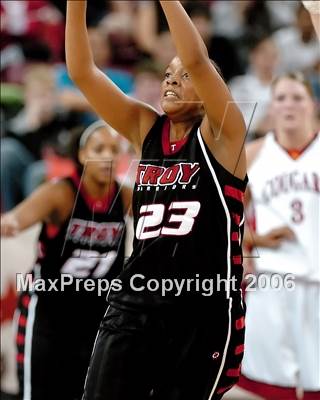 Thumbnail 2 in Troy vs. Carondelet (CIF State D2 Final) photogallery.