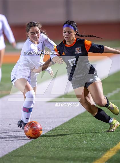 Thumbnail 1 in San Pasqual @ Escondido photogallery.