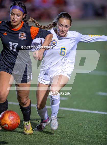 Thumbnail 1 in San Pasqual @ Escondido photogallery.