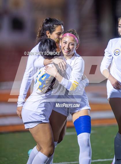 Thumbnail 2 in San Pasqual @ Escondido photogallery.