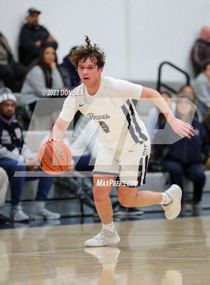 Thumbnail 3 in Los Gatos @ Justin-Siena (CIF State Boys Basketball Championships - Round 1 D3) photogallery.