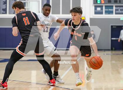 Thumbnail 1 in Los Gatos @ Justin-Siena (CIF State Boys Basketball Championships - Round 1 D3) photogallery.