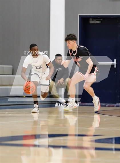 Thumbnail 3 in Los Gatos @ Justin-Siena (CIF State Boys Basketball Championships - Round 1 D3) photogallery.