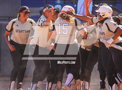 Thumbnail 1 in Vista Grande @ Salpointe Catholic (AIA 4A Final) photogallery.