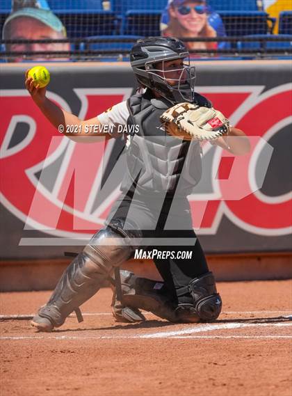 Thumbnail 1 in Vista Grande @ Salpointe Catholic (AIA 4A Final) photogallery.