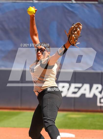 Thumbnail 1 in Vista Grande @ Salpointe Catholic (AIA 4A Final) photogallery.