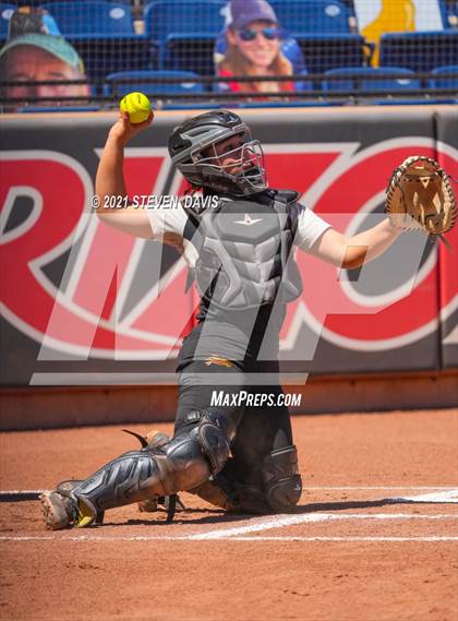Thumbnail 1 in Vista Grande @ Salpointe Catholic (AIA 4A Final) photogallery.