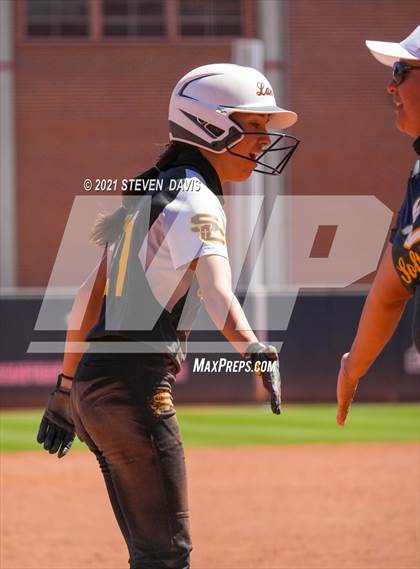 Thumbnail 1 in Vista Grande @ Salpointe Catholic (AIA 4A Final) photogallery.