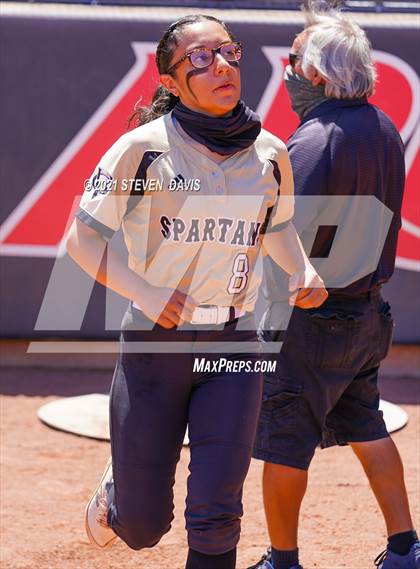 Thumbnail 1 in Vista Grande @ Salpointe Catholic (AIA 4A Final) photogallery.