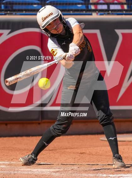 Thumbnail 1 in Vista Grande @ Salpointe Catholic (AIA 4A Final) photogallery.