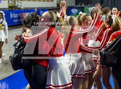 Thumbnail 1 in Florence - Cheer (AIA Division III-IV Final) photogallery.