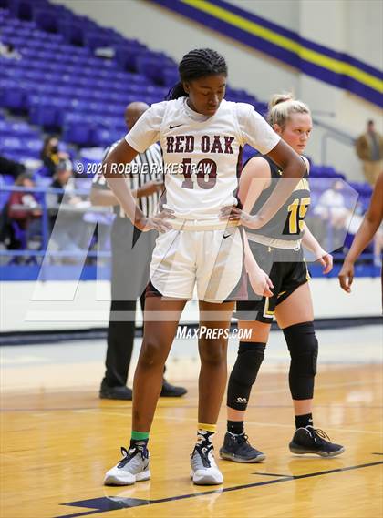 Thumbnail 3 in Crandall vs Red Oak (UIL 5A Bi-District) photogallery.
