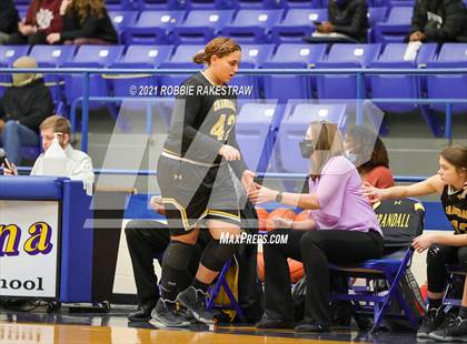 Thumbnail 1 in Crandall vs Red Oak (UIL 5A Bi-District) photogallery.