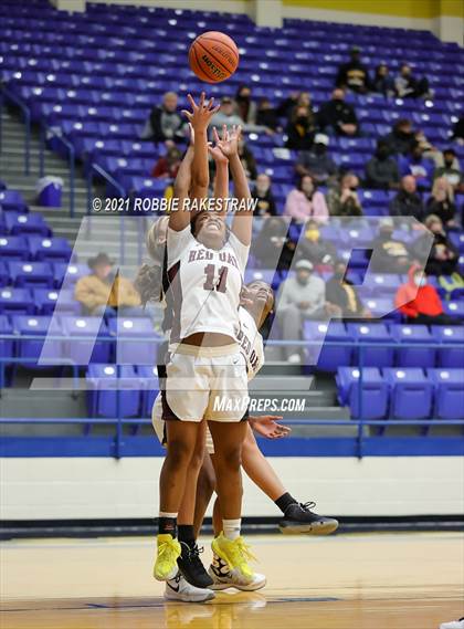 Thumbnail 3 in Crandall vs Red Oak (UIL 5A Bi-District) photogallery.