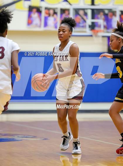 Thumbnail 1 in Crandall vs Red Oak (UIL 5A Bi-District) photogallery.