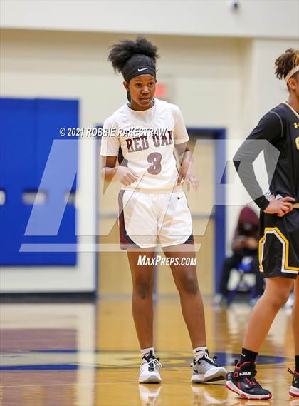 Thumbnail 3 in Crandall vs Red Oak (UIL 5A Bi-District) photogallery.