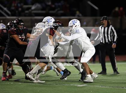 Thumbnail 3 in Eisenhower @ Great Bend (KSHSAA 5A Round 1 Playoff) photogallery.