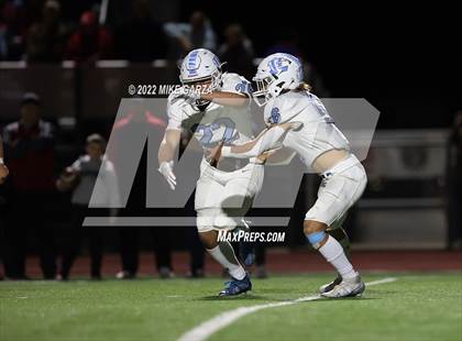 Thumbnail 2 in Eisenhower @ Great Bend (KSHSAA 5A Round 1 Playoff) photogallery.