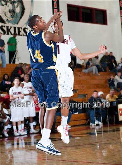 Thumbnail 1 in North @ Centennial photogallery.