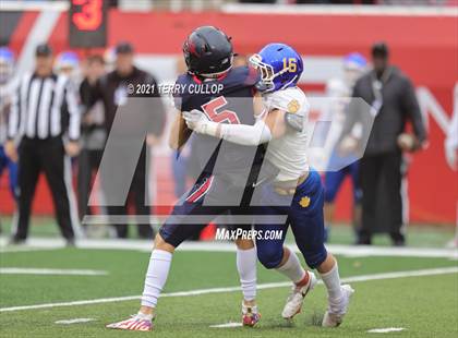 Thumbnail 2 in Orem vs. Springville (UHSAA 5A Semifinal) photogallery.