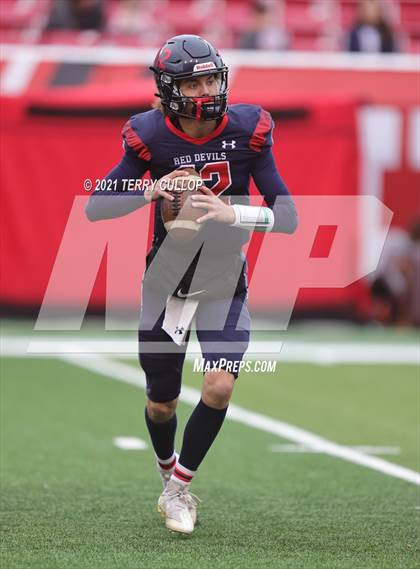 Thumbnail 2 in Orem vs. Springville (UHSAA 5A Semifinal) photogallery.