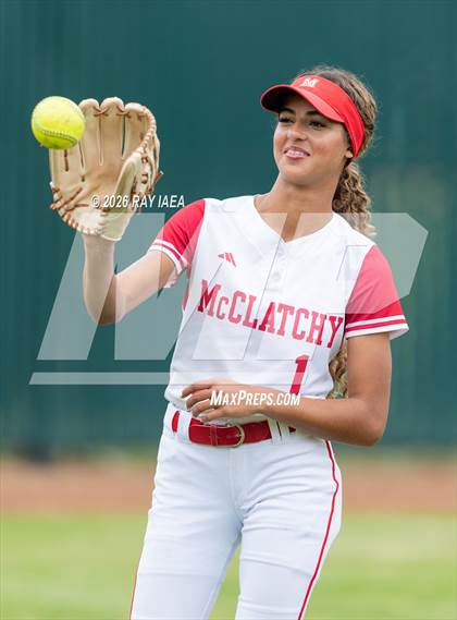 Thumbnail 2 in Antelope @ McClatchy photogallery.