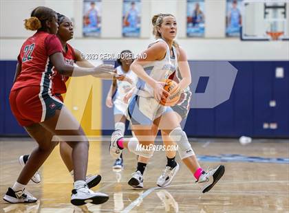 Thumbnail 3 in Hillgrove @ Pope photogallery.