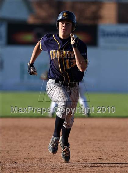 Thumbnail 1 in Sutherland @ Batavia photogallery.