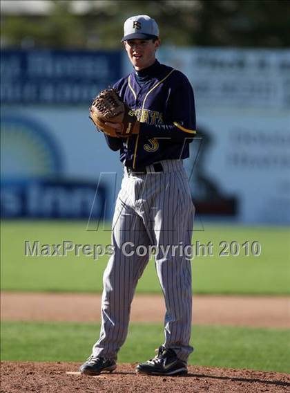 Thumbnail 2 in Sutherland @ Batavia photogallery.
