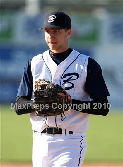 Thumbnail 1 in Sutherland @ Batavia photogallery.
