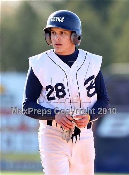 Thumbnail 3 in Sutherland @ Batavia photogallery.