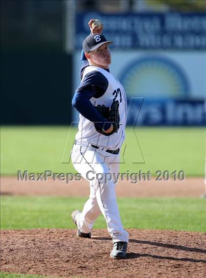 Thumbnail 2 in Sutherland @ Batavia photogallery.