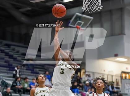 Thumbnail 2 in Lawrence North vs South Bend Washington (Sneakers for Santa Shootout) photogallery.