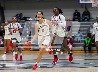 Thumbnail 2 in Lawrence North vs South Bend Washington (Sneakers for Santa Shootout) photogallery.