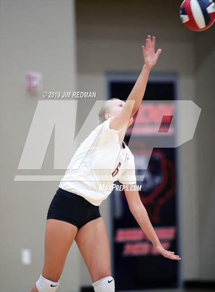 Thumbnail 3 in Gatesville @ Glenn photogallery.